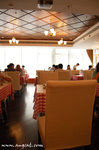 �������Ҥ]�ܵξA�A�i�����ѭ襩��wine tasting���ʡA�O�o�̹˧n�D�`�K�K�� : (