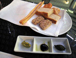 
Bread & dippings