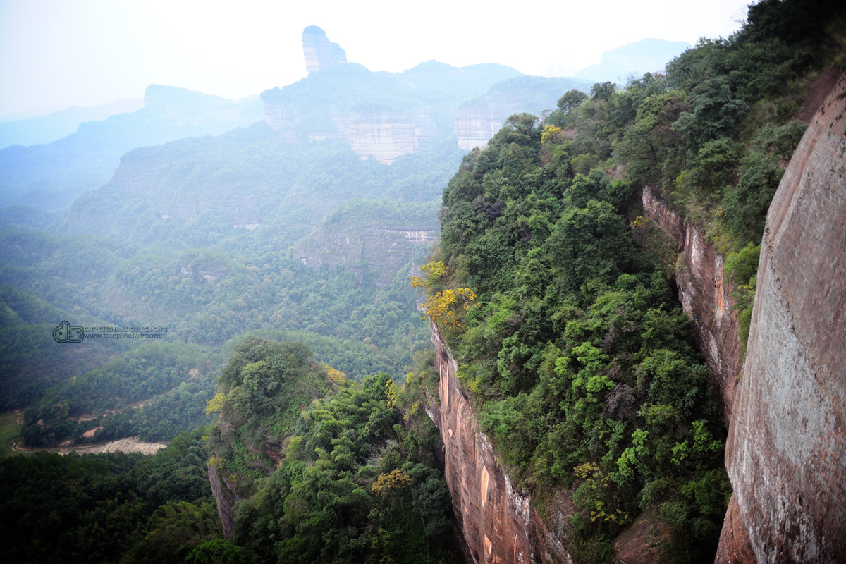 http://images2.fotop.net/albums2/dreamer/shaoguan/DSC_6631.jpg