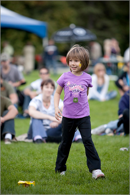 IMAGE: http://images2.fotop.net/albums2/isp/miscellaneous/6K2J3645.jpg