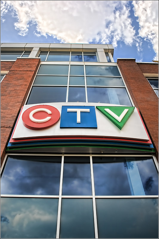 IMAGE: http://images2.fotop.net/albums2/isp/miscellaneous/cky03.jpg